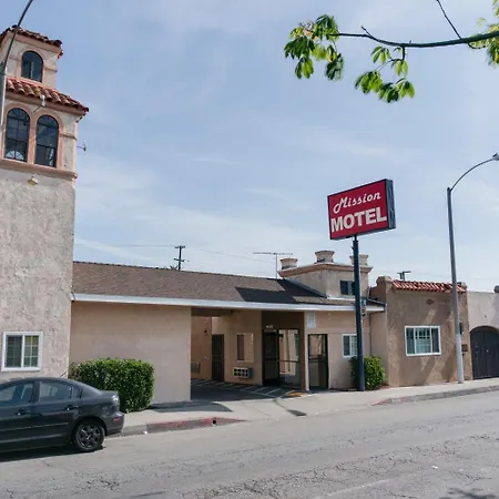 Mission Motel-2