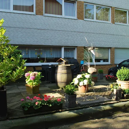 Hotel Am Sportpark-3