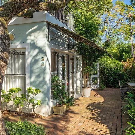 Hedge House Guest House-3