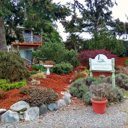 Greenhouse Inn By The Bay-3