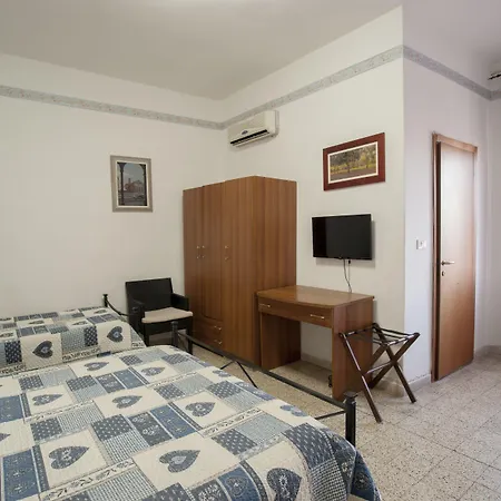 Albergo Pensione Ardenza-3