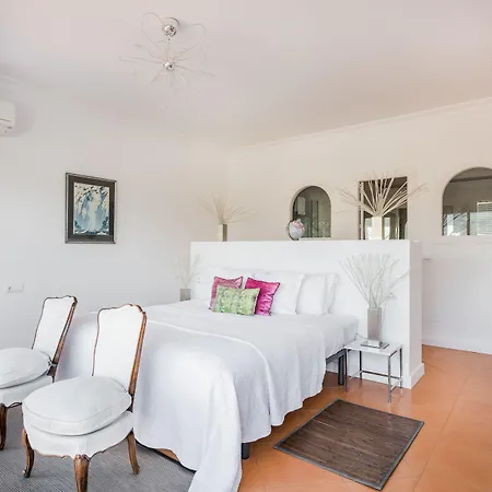 Molo 44 suites Puerto Banús-2