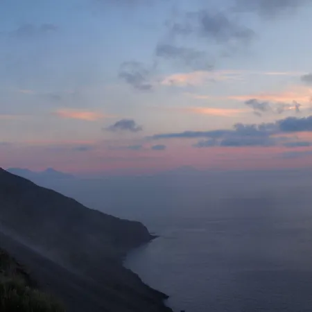 Il Vulcano a Piedi-2