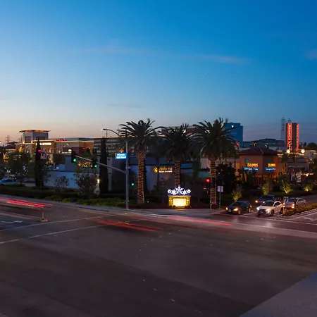 Springhill Suites By Marriott Huntington Beach Orange County-3