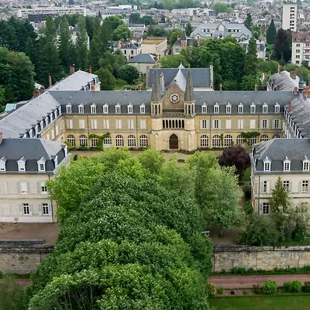 Espace Bernadette Soubirous Nevers-2