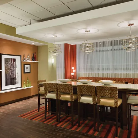 Hampton Inn, St. Albans Vt-3