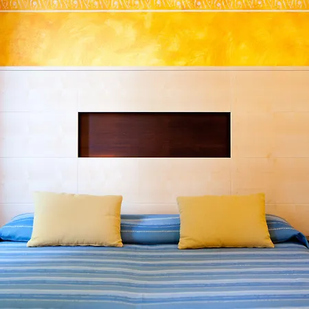 Hotel Suite Inn-3