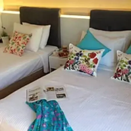 Lavender'S Lodge Hotel-3