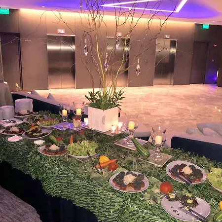 Icon Hotel-2