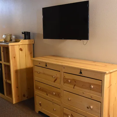 Woodside Dells Hotel & Suites-3