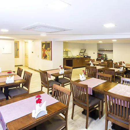 Perla Arya Hotel-3