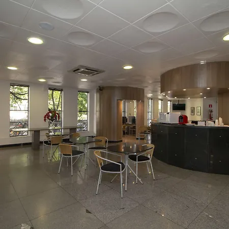 Royal Center Hotel Lourdes-3