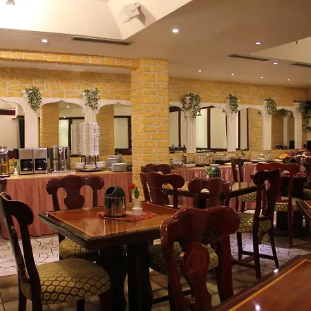 Wali'S Hotel-3