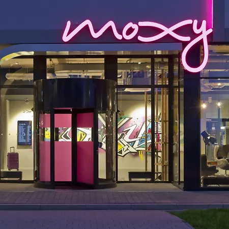 Moxy Stuttgart Airport/Messe-2