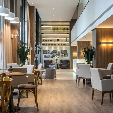 Tri Hotel Premium Criciuma-3