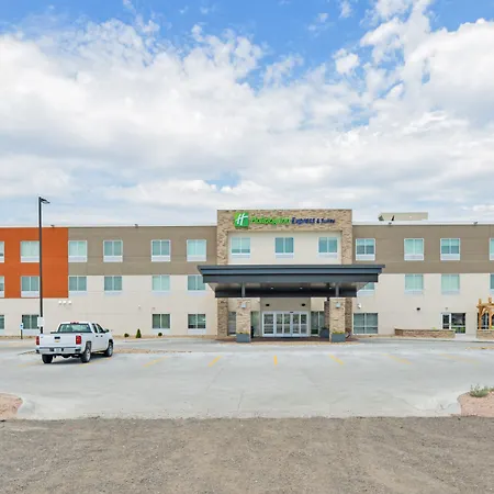 Holiday Inn Express & Suites - Chadron By Ihg-2
