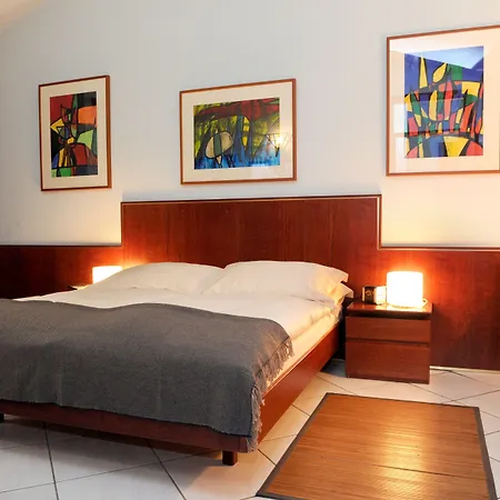 Hotel Milan-2