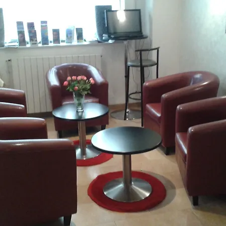 Crystal Hotel-3