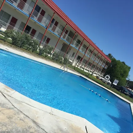 Flagship Inn-2