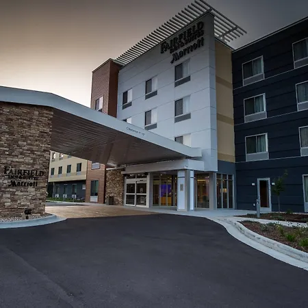 Fairfield Inn & Suites By Marriott Wisconsin Dells-2