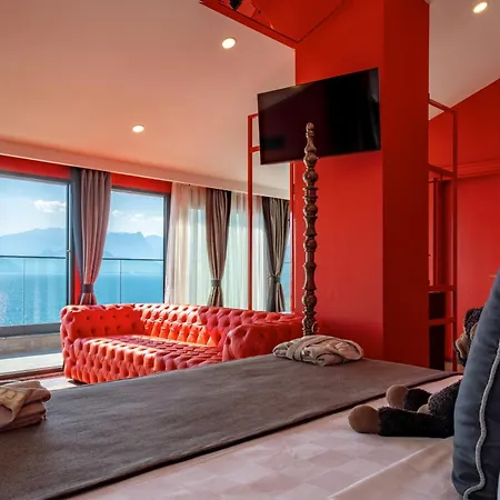 Lucky Monkey Hotel-3