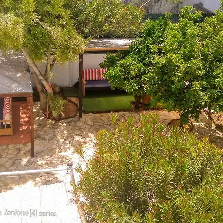 Roaz De Bandeira Guesthouse-3