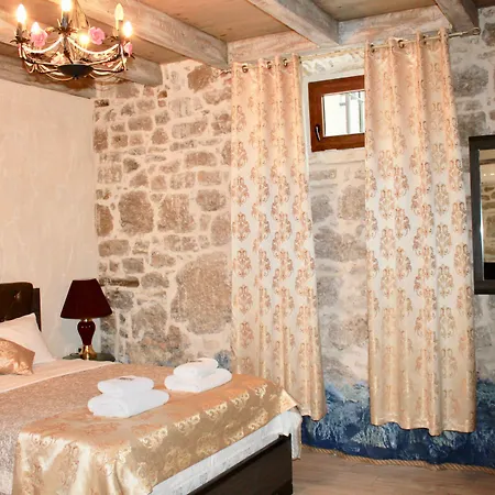 Heritage Palace Varos - Mag Quaint & Elegant Boutique Hotels-3