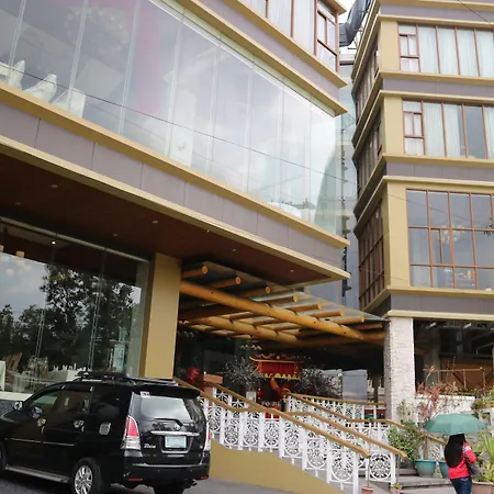 Paragon Hotel And Suites-2