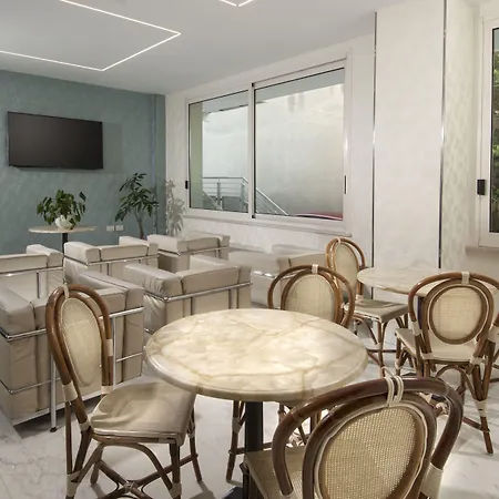 Hotel Prestige-2