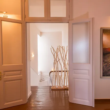 Palladian Home-3