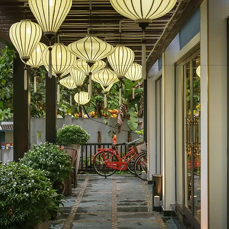 Aira Boutique Hoi An Hotel & Spa-3
