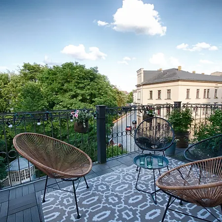 Cora Apartments-3