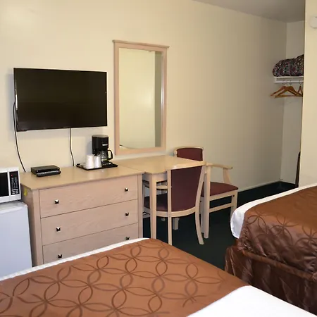 Passport Inn Niagara Falls-3