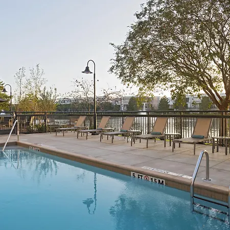 Courtyard By Marriott Houston Sugar Land/Lake Pointe-3