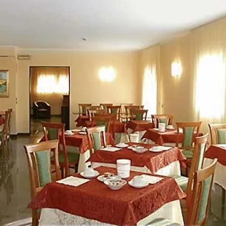 Hotel Dal Ponte-3