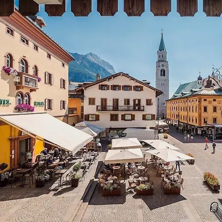 Royal Hotel Cortina-3