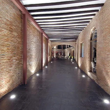 Hotel Cienbalcones-3