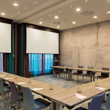 Hyatt Place Frankfurt Airport-3