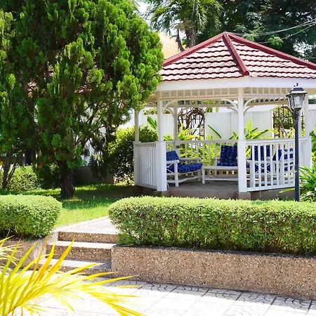 Lavender Lodge Hotel-2