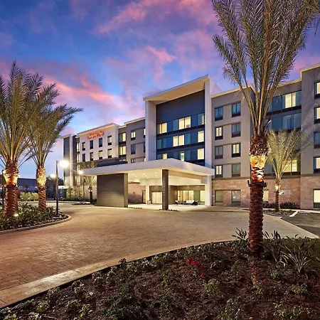 Hampton Inn Long Beach Airport, Ca-3