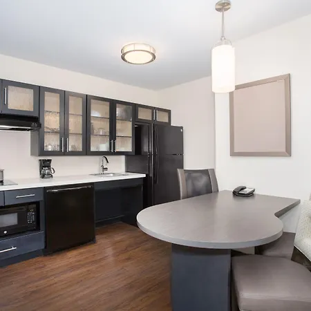 Candlewood Suites Pueblo By Ihg-2