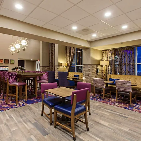 Hampton Inn & Suites Leavenworth-2