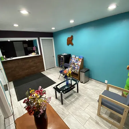 Budget Inn-2
