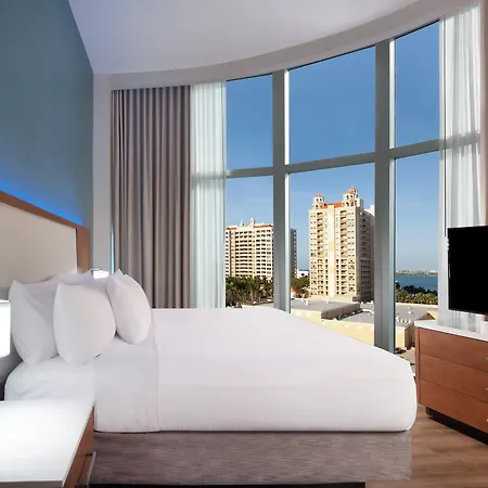 Embassy Suites By Hilton Sarasota-2