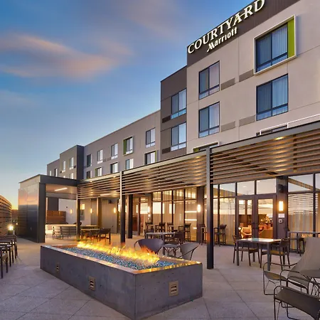 Courtyard By Marriott Cedar City-2