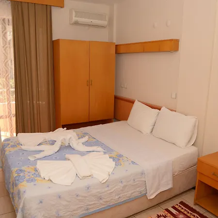 City Hotel-2