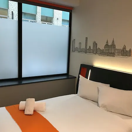 Easyhotel Liverpool-3