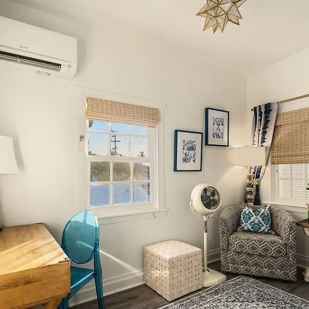 Marreros Guest Mansion - Adult Only-2