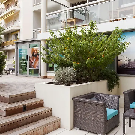Neho Suites Cannes Croisette-3