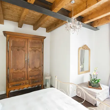 Alessia'S Place-2